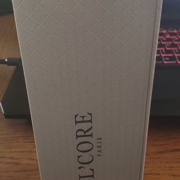 L'Core Paris Sapphire Facial Toner Cleanser - Picture 5 of 7